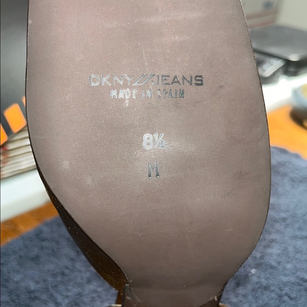 DKNY Gold Slingback Heels with Rounded Toe - Picture 12 of 14